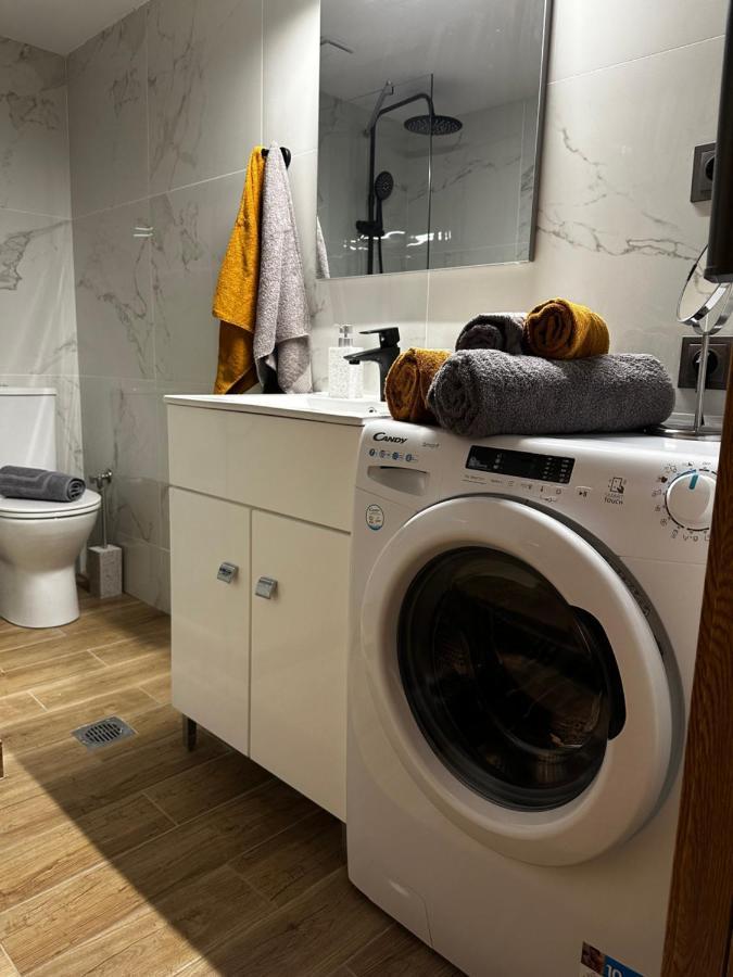 Jp Luxury Apartment In Citycenter ซานธี ภายนอก รูปภาพ